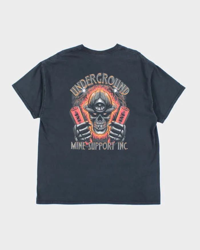 Vintage 2000's TNT Skull Graphic T-Shirt - XL sold by Rokit product image thumbnail 2