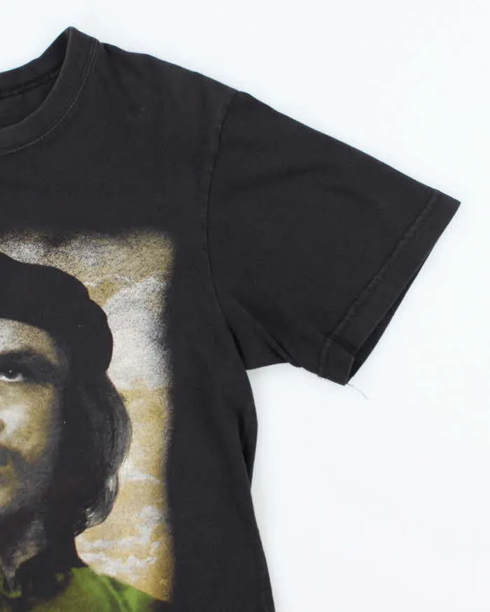 Vintage Y2K Che Guevara Graphic T-Shirt - M sold by Rokit product image thumbnail 4