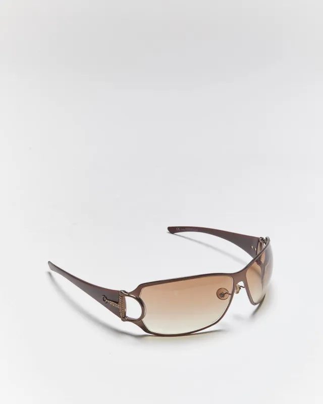 Vintage Y2k 00s Gucci Sunglasses sold by Rokit