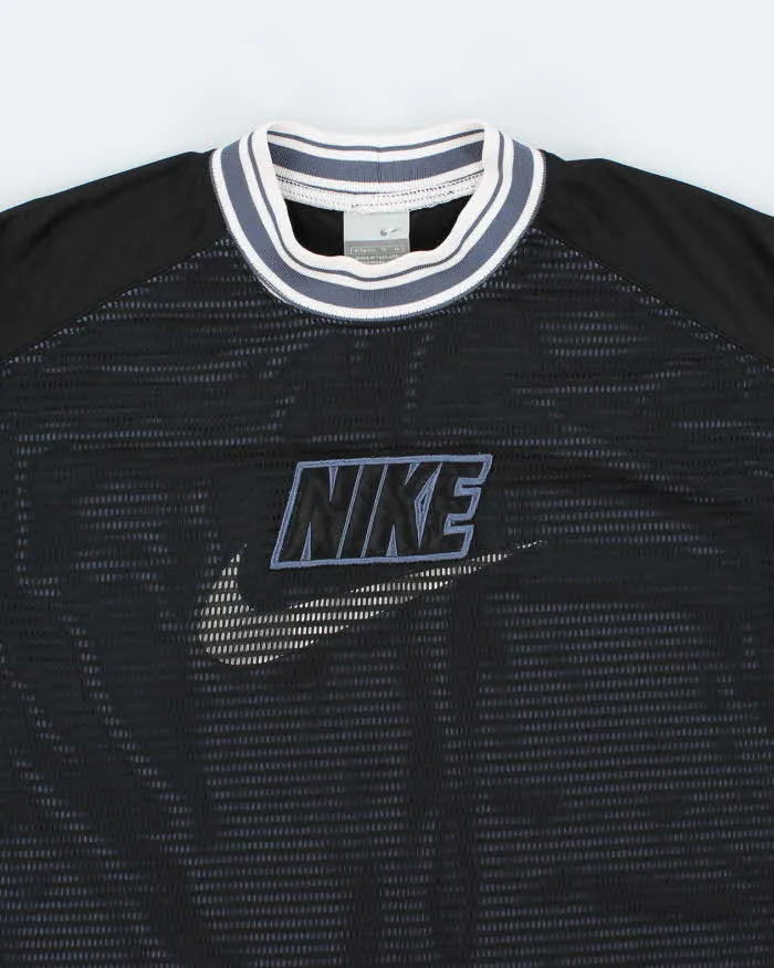 Vintage Y2K Nike Embroidered Centre Logo Sports T-Shirt - XL sold by Rokit product image thumbnail 3