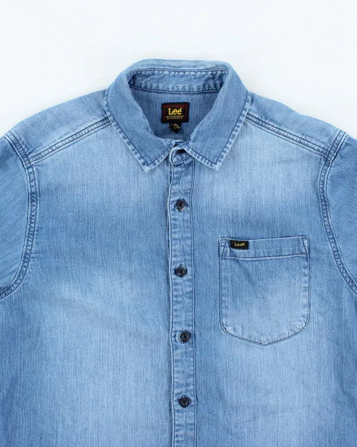 Vintage 90's Lee Medium Wash Cropped Sleeved Denim Shirt - L sold by Rokit product image thumbnail 3