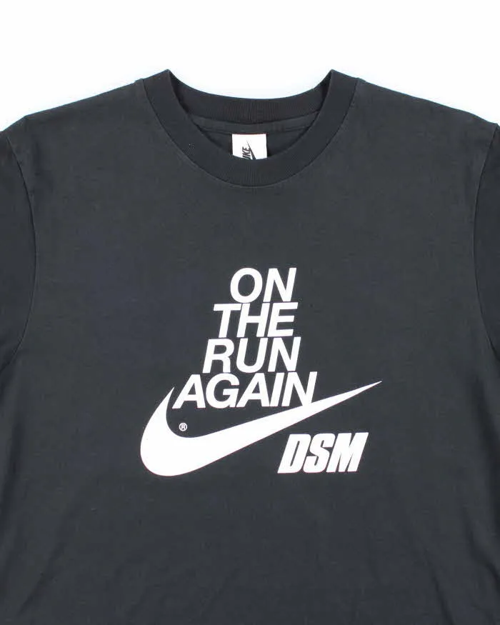 Nike x Dover Street Market On the Run Again Graphic T-Shirt - M sold by Rokit product image thumbnail 3