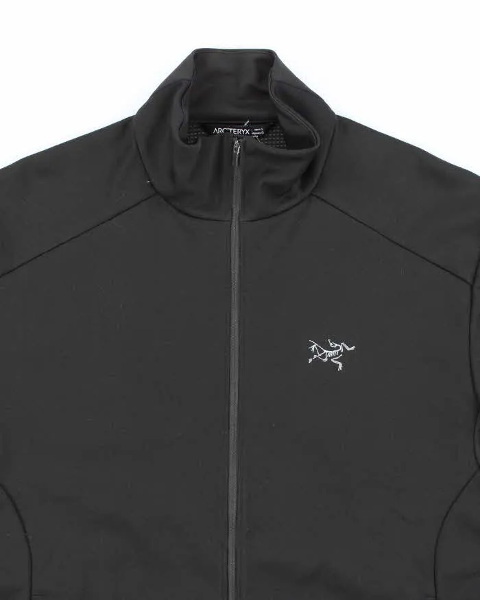Vintage Arc'teryx Lightweight Windstopper Jacket - L sold by Rokit product image thumbnail 3