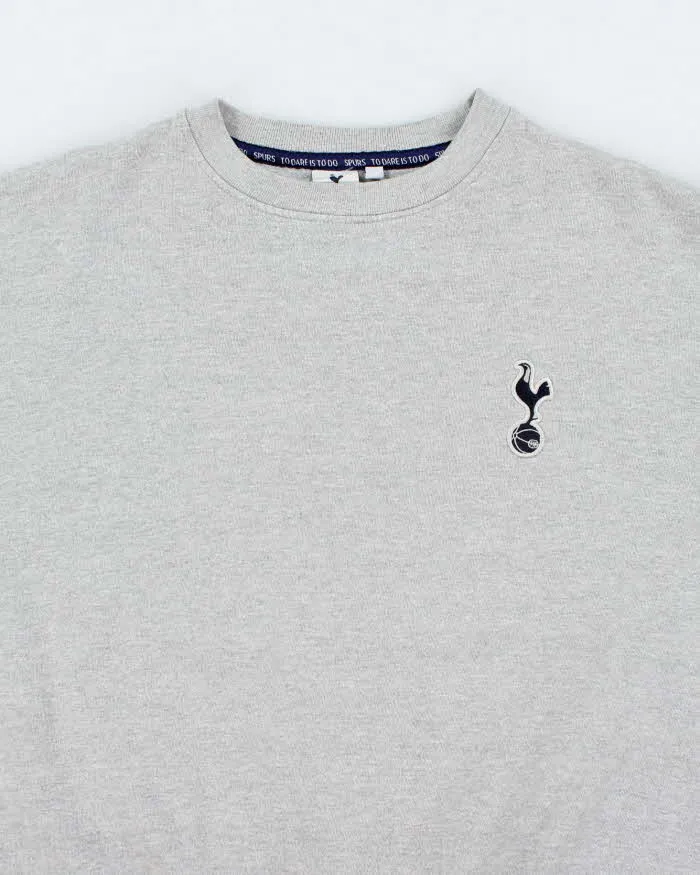 Tottenham Hotspur Sweatshirt - XL sold by Rokit product image thumbnail 3