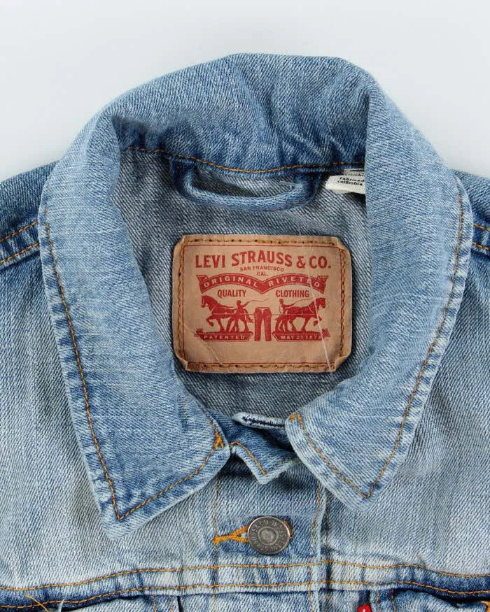 Vintage 2000's Levi's Medium Wash Denim Gilet - S sold by Rokit product image thumbnail 5