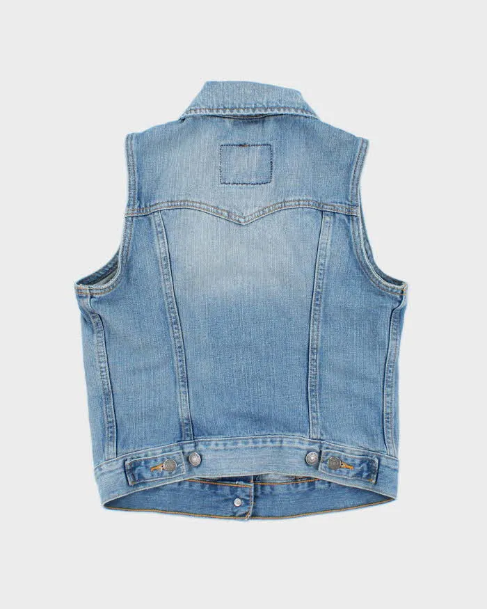 Vintage 2000's Levi's Medium Wash Denim Gilet - S sold by Rokit product image thumbnail 2