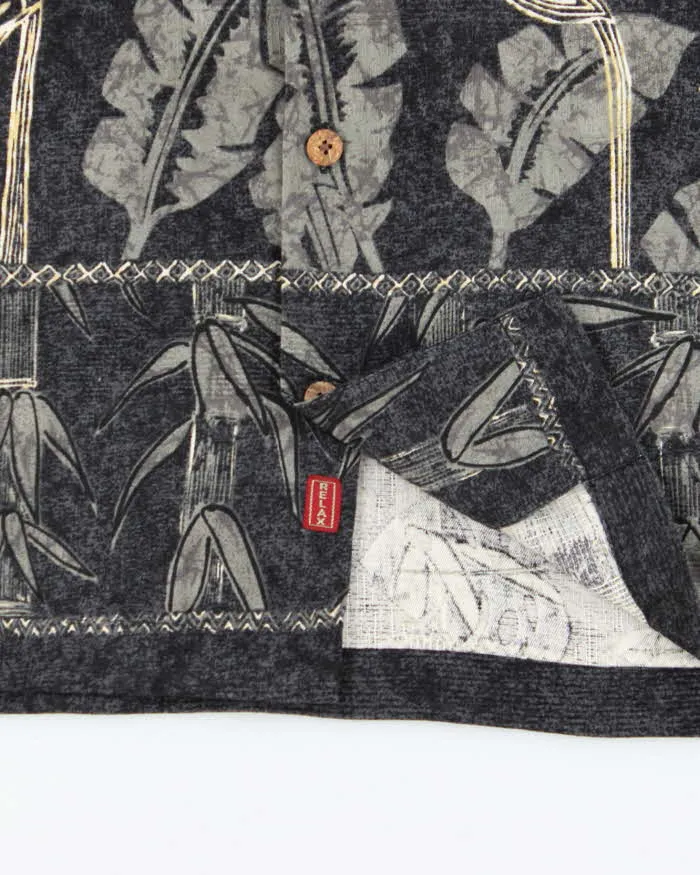 Vintage Tommy Bahama Floral Print Silk Hawaiian Shirt - M sold by Rokit product image thumbnail 4