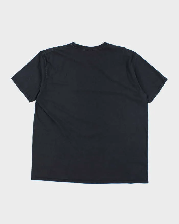 Vintage 2000's Leonardo Da Vinci Graphic T-Shirt - M sold by Rokit product image thumbnail 2