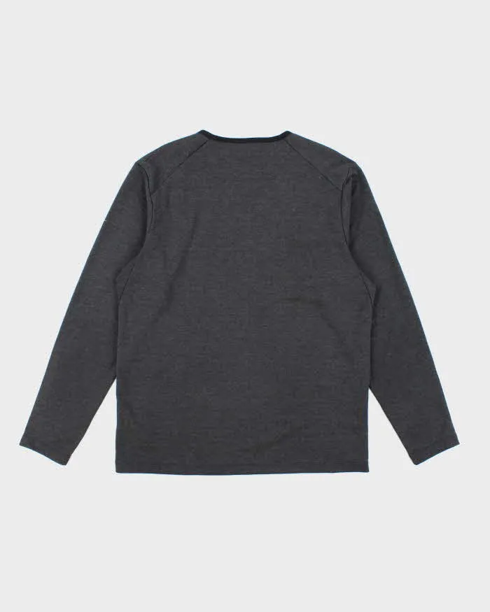 Vintage Arc'teryx Lightweight Hiking Sweatshirt - L sold by Rokit product image thumbnail 2