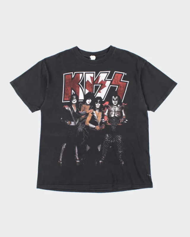 Vintage 2000's Kiss Group Band Graphic T-Shirt - XL sold by Rokit