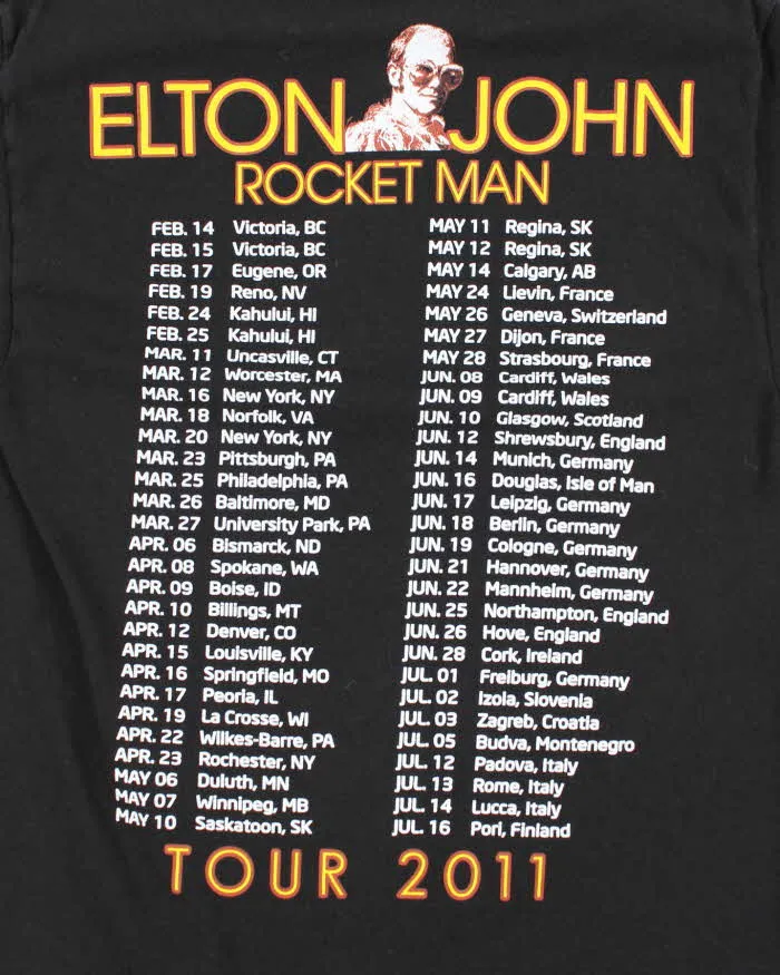 Vintage 2000's Elton John The Definitive Hits Graphic T-Shirt - M sold by Rokit product image thumbnail 4