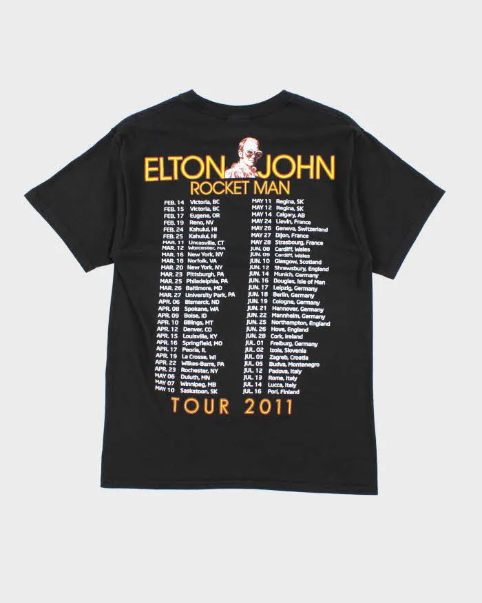 Vintage 2000's Elton John The Definitive Hits Graphic T-Shirt - M sold by Rokit product image thumbnail 2