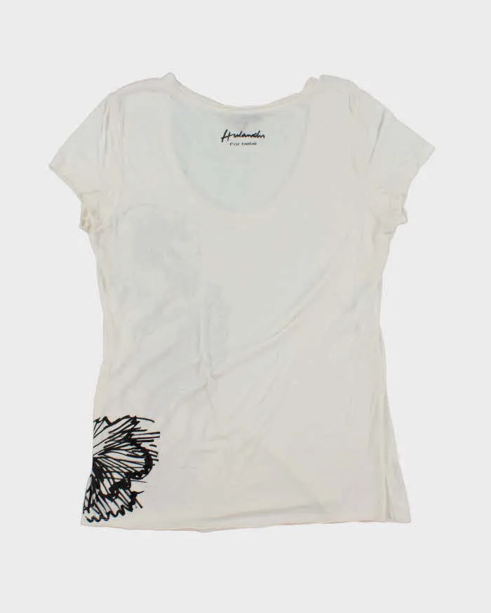 Vintage Y2K Bebe Deep V-Neck Graphic T-Shirt - L sold by Rokit product image thumbnail 2
