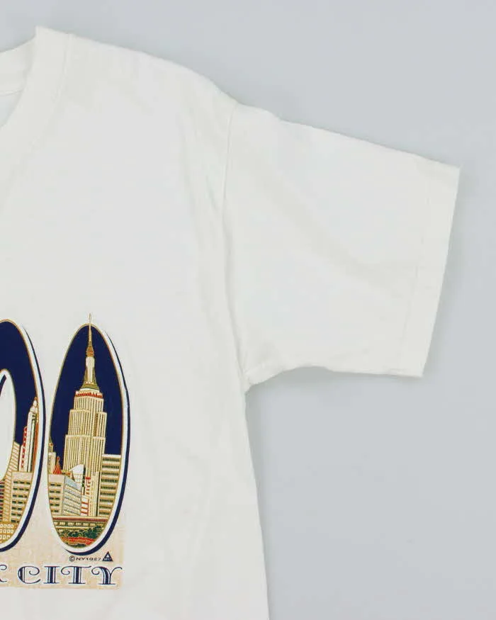 Vintage 2000's New York City Graphic T-Shirt - L sold by Rokit product image thumbnail 4