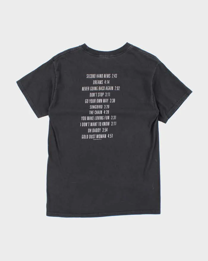 Vintage 2000's Fleetwood Mac Rumours Graphic Band T-Shirt - M sold by Rokit product image thumbnail 2