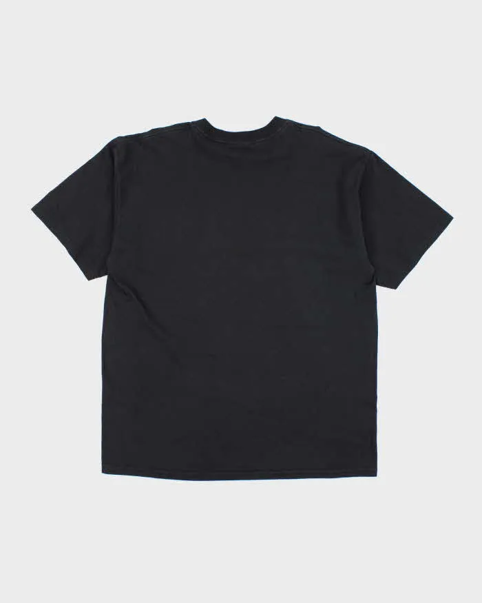 Vintage 2000's Klitschko vs Johnson Heavyweight Boxing Graphic T-Shirt - XL sold by Rokit product image thumbnail 2