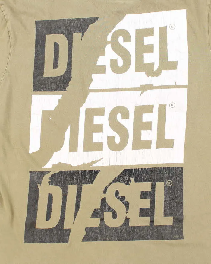 Vintage Y2K Diesel Centre Logo Graphic T-Shirt - XXL sold by Rokit product image thumbnail 4