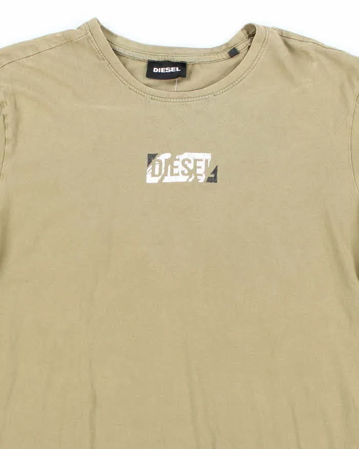 Vintage Y2K Diesel Centre Logo Graphic T-Shirt - XXL sold by Rokit product image thumbnail 3