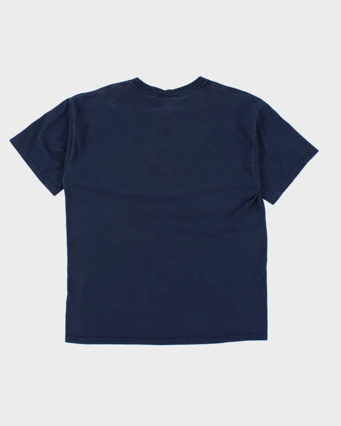 Vintage 2000's Reebok Basketball Graphic T-Shirt - M sold by Rokit product image thumbnail 2