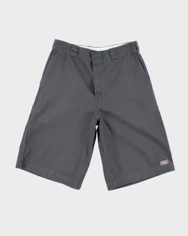 Vintage Dickies Grey Baggy Shorts - W32 sold by Rokit