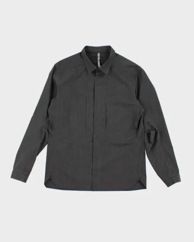 Arc'teryx Veliance Plain Snap Button Utility Shirt - M sold by Rokit