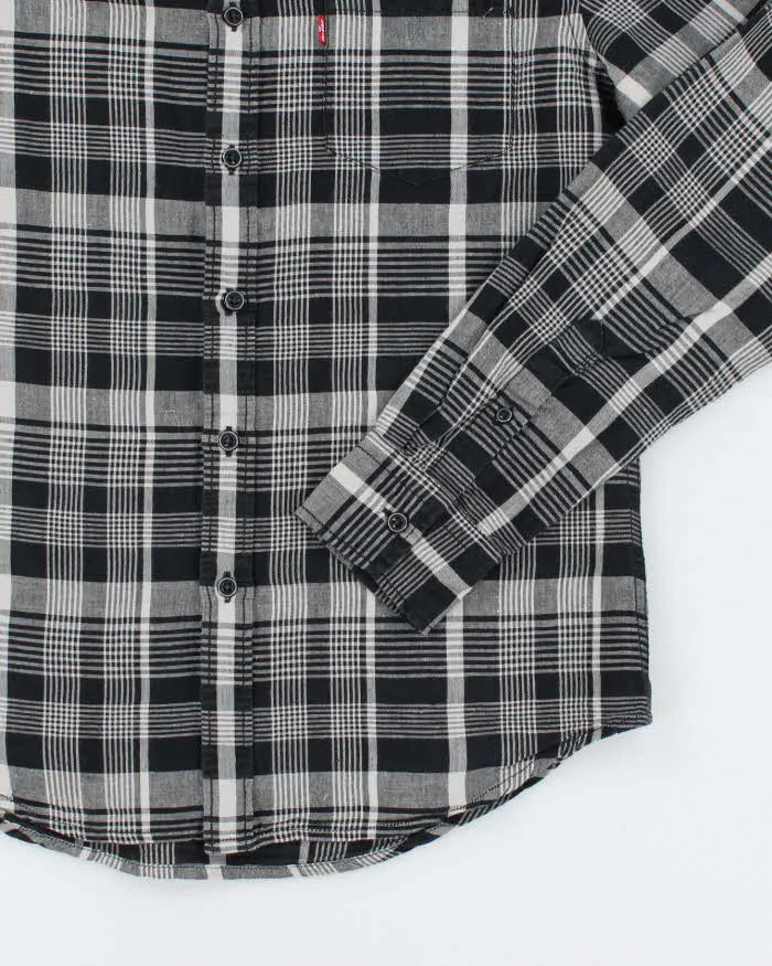 Levi's Navy Check Linen/Cotton Blend Slim Fit Shirt - S sold by Rokit product image thumbnail 4