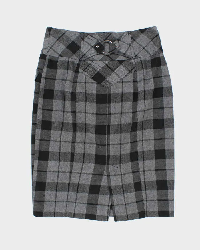 Vintage Y2K Le Chateau Knee Length Grey Check Skirt - S sold by Rokit product image thumbnail 2