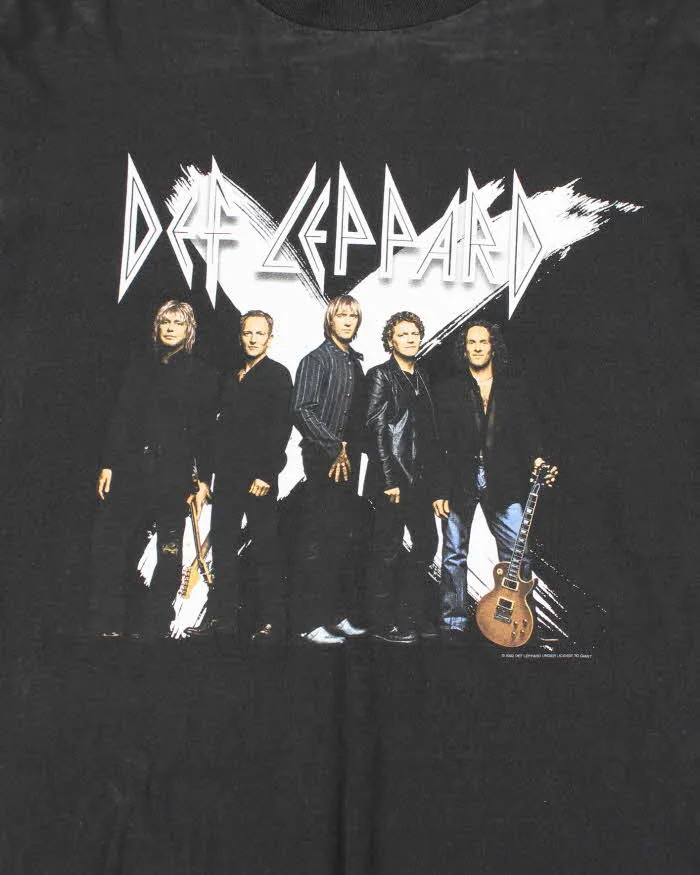 Vintage 2000's Def Leppard Graphic Long Sleeve T-Shirt - L sold by Rokit product image thumbnail 3