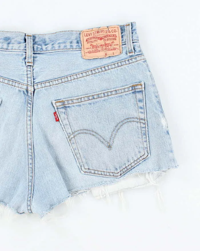 Vintage 00s Levi's Light Wash Denim Shorts - W32 sold by Rokit product image thumbnail 4