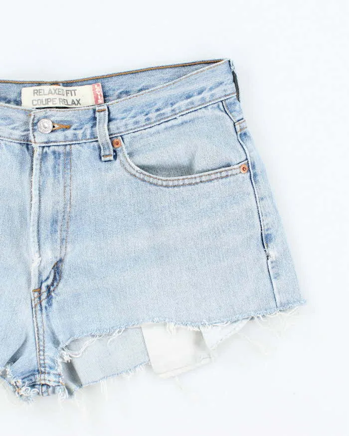 Vintage 00s Levi's Light Wash Denim Shorts - W32 sold by Rokit product image thumbnail 3