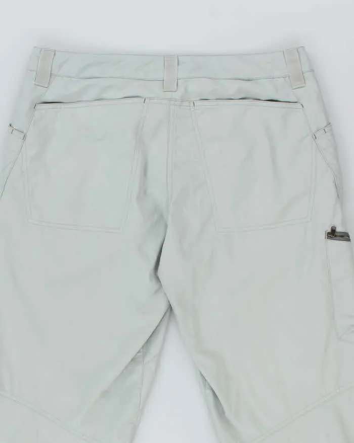 Women's Patagonia Utility Hiking Trousers - W34 L29 sold by Rokit product image thumbnail 4