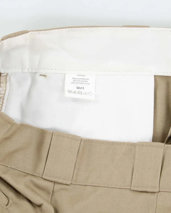 Vintage Y2k Dickies Beige Baggy Shorts - W32 L13 sold by Rokit product image thumbnail 5