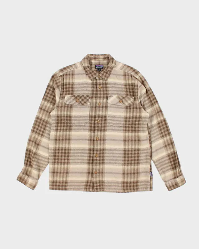 Vintage Patagonia Heavyweight Flannel Shirt - M sold by Rokit