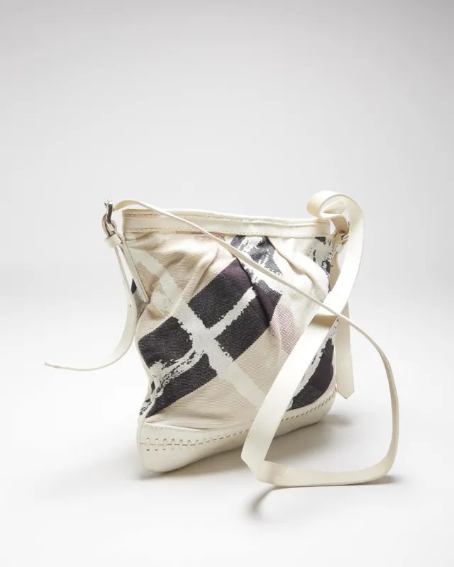 Vintage Burberry Canvas & Leather Shoulder Bag sold by Rokit