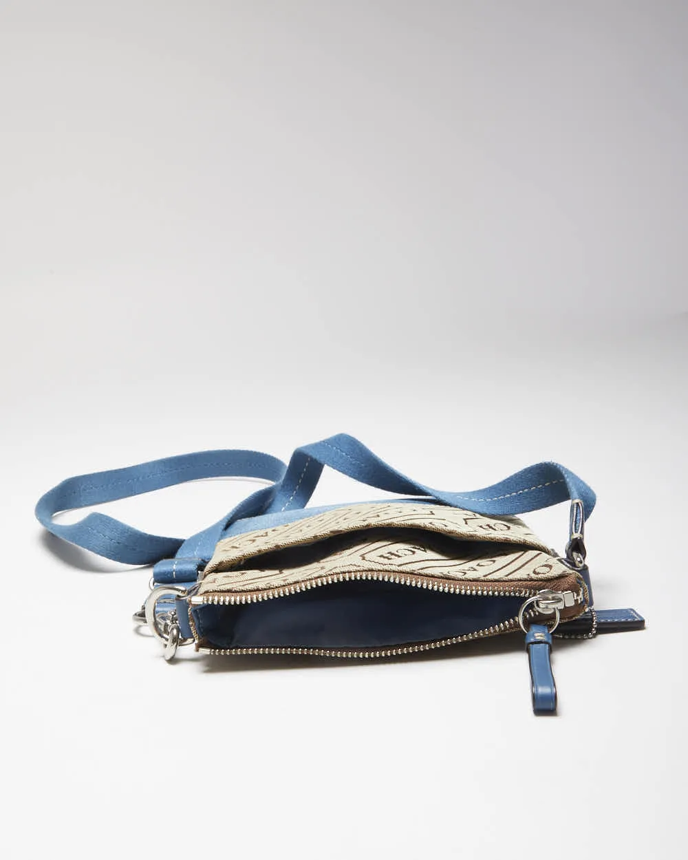 Vintage Y2k 00s Coach Cross-body Bag sold by Rokit product image thumbnail 5