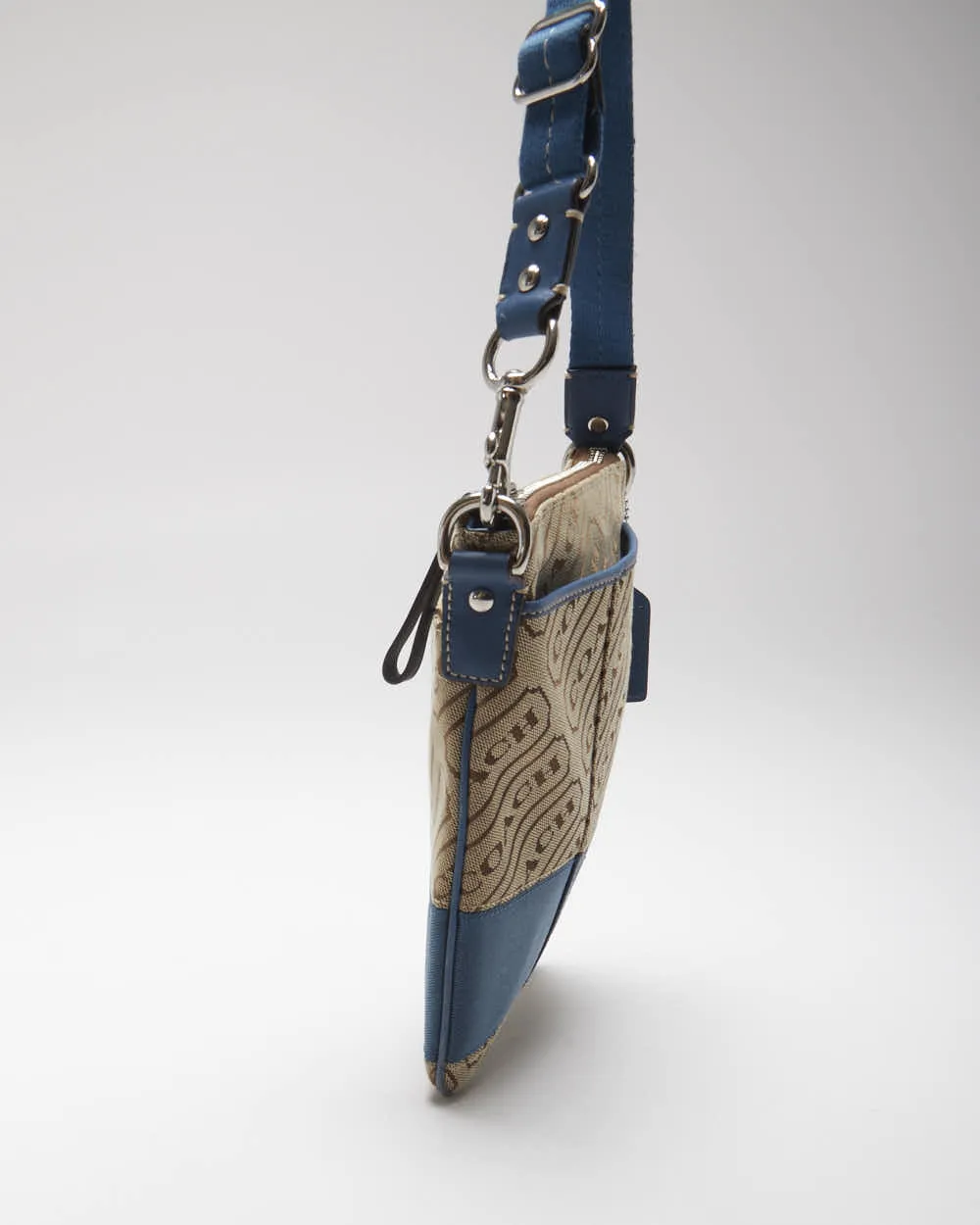 Vintage Y2k 00s Coach Cross-body Bag sold by Rokit product image thumbnail 4