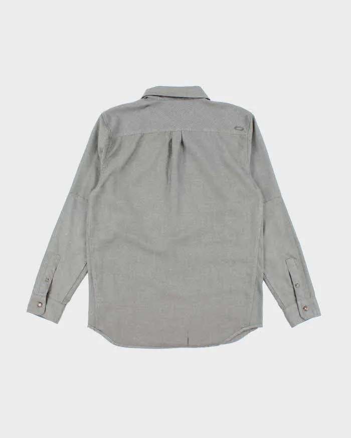 Men's Oakley Grey Button Up Shirt - M sold by Rokit product image thumbnail 2