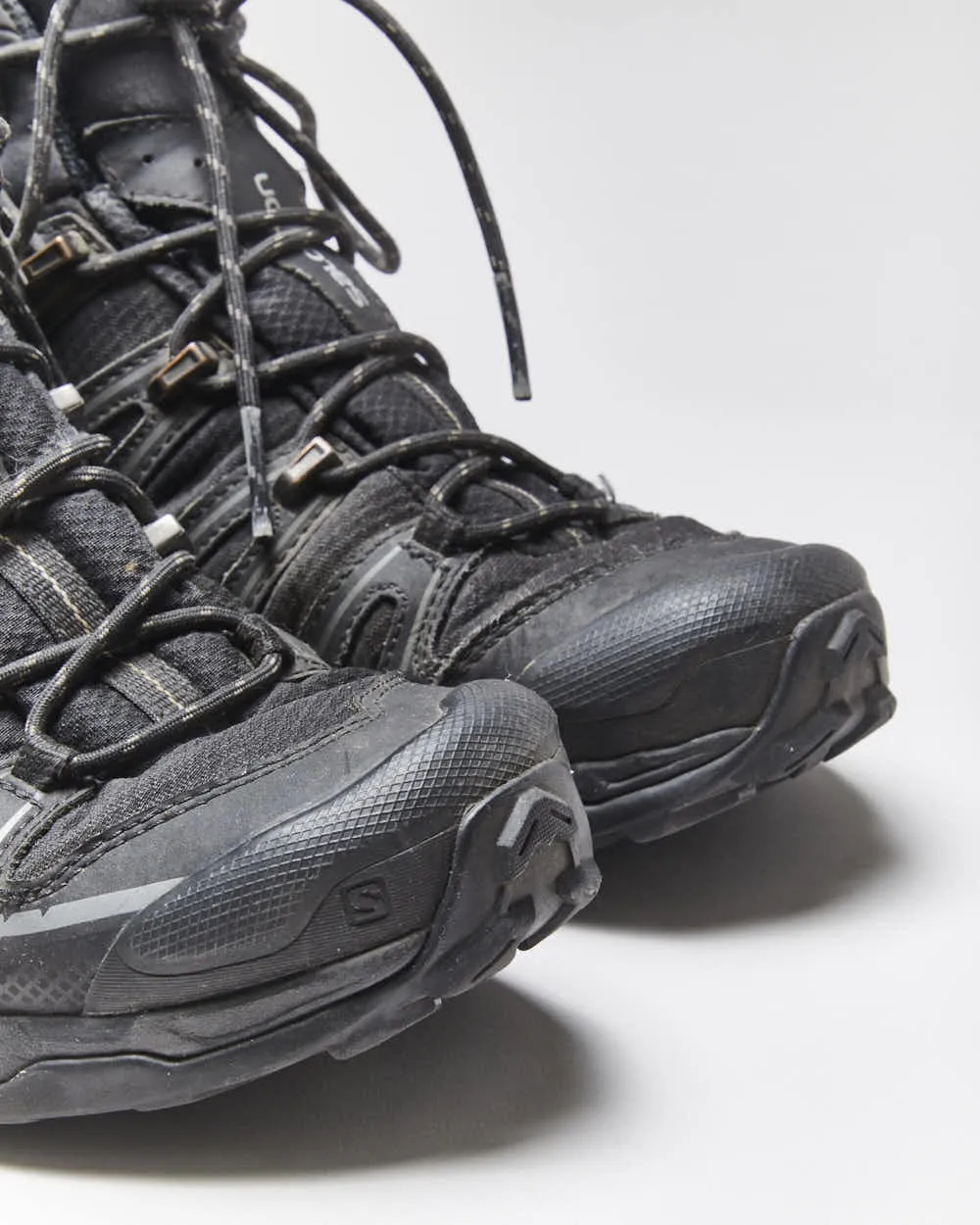 Salomon Gore-tex Hiking Boots - UK8 sold by Rokit product image thumbnail 5