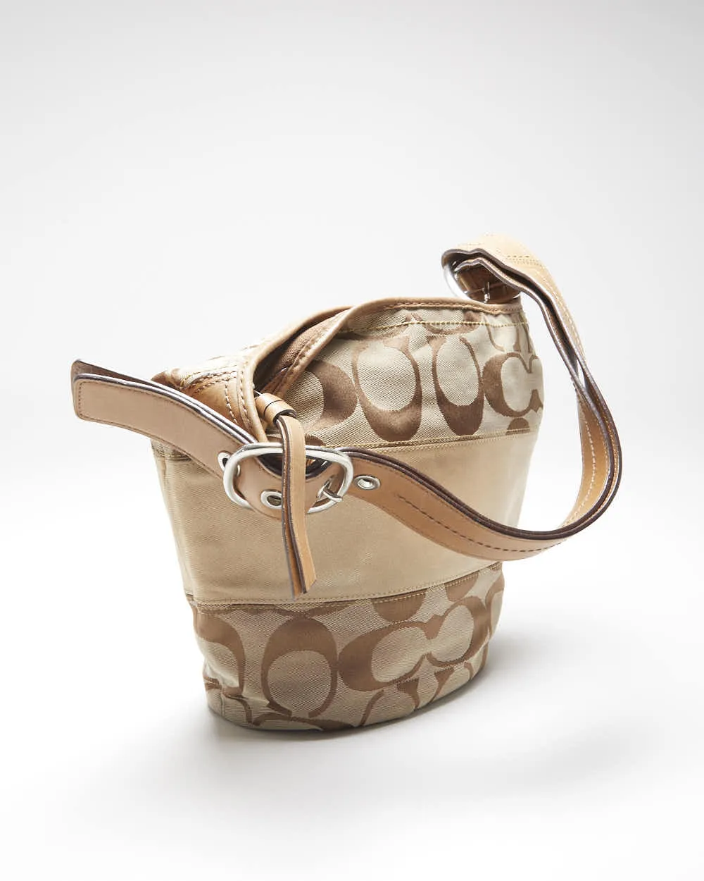 Vintage Y2k 00s Coach Bucket Bag sold by Rokit product image thumbnail 2