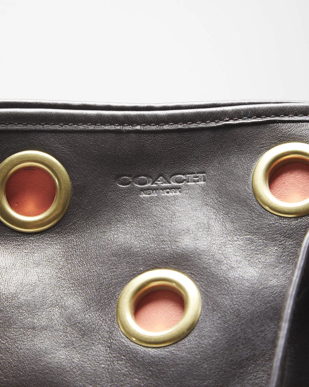 Vintage Y2k 00s Coach Leather Eyelet Shoulder Bag sold by Rokit product image thumbnail 3