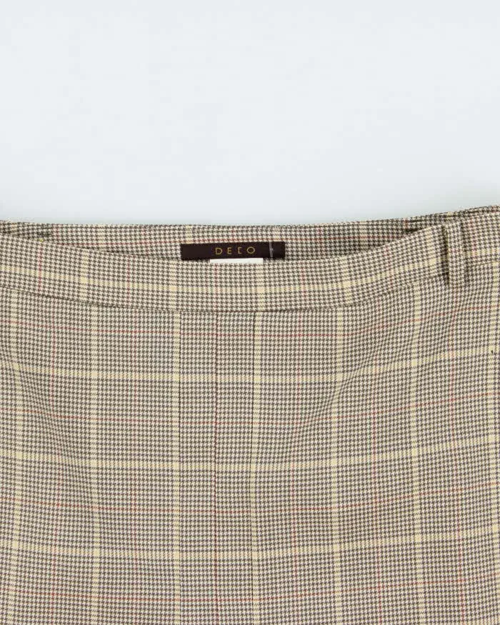 Vintage 00s Deco Wool Checked Skirt - XS sold by Rokit product image thumbnail 3