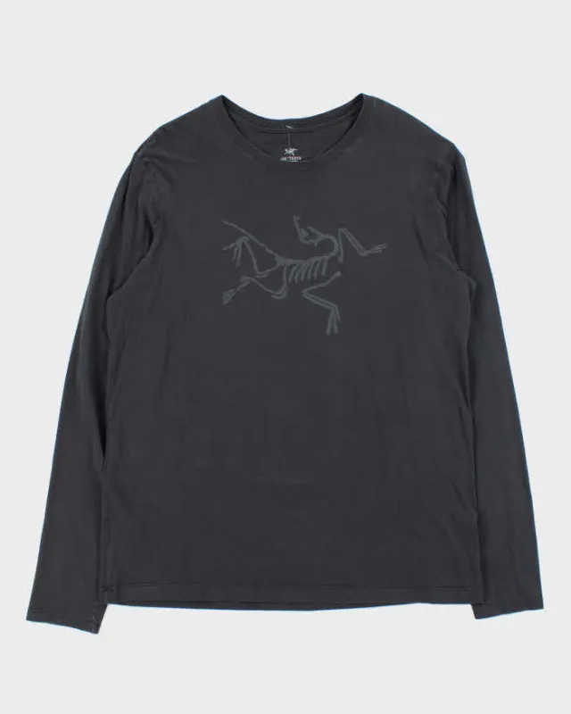 Arc'teryx Long Sleeve T-shirt XL sold by Rokit