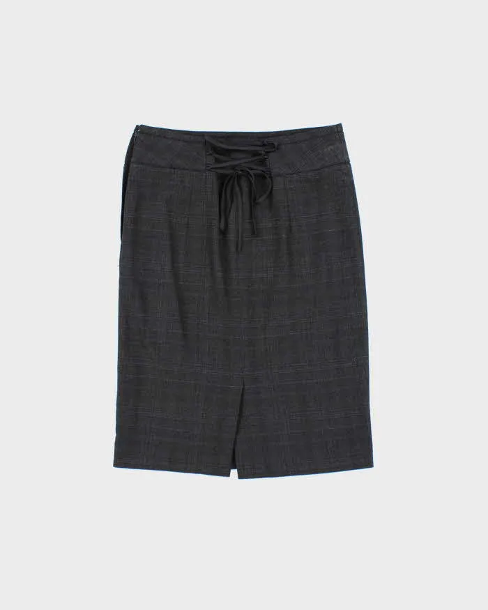 Vintage Y2k 00s Le Chateau Lace Back Skirt - XS sold by Rokit product image thumbnail 2