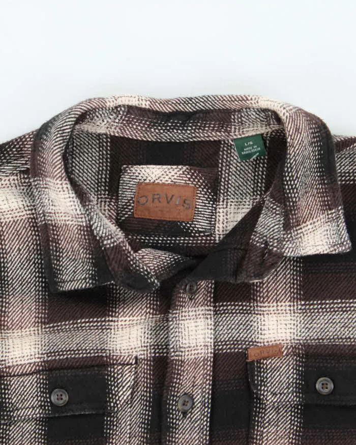 Vintage Orvis Heavyweight Flannel Shirt - L sold by Rokit product image thumbnail 3