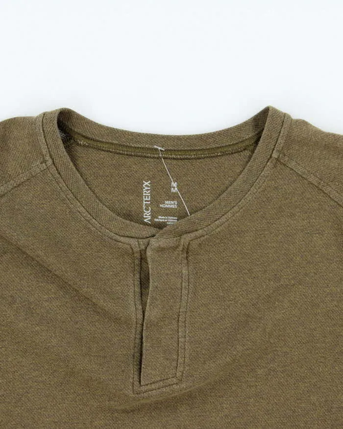 Vintage Arc'teryx Long Sleeve T-shirt - M sold by Rokit product image thumbnail 3