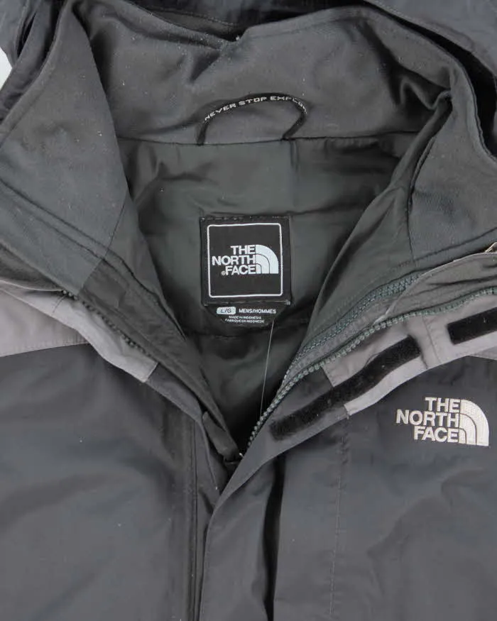 Vintage The North Face Hyvent 2 in 1 Waterproof Hooded Jacket - L sold by Rokit product image thumbnail 3