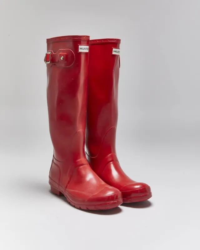 Hunter Red Wellington Boots - UK4 made by Rokit