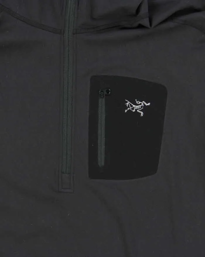 Arc'teryx Black Hooded Quarter Zip Pullover - L sold by Rokit product image thumbnail 3