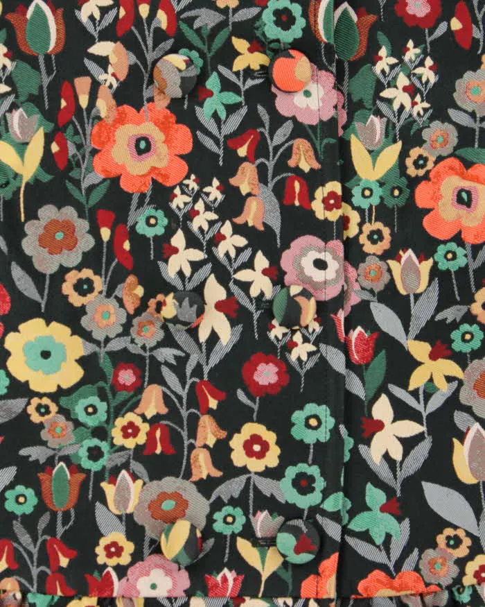 Vintage 00s Women's
Valentino Red Floral Double Breasted Jacket - L sold by Rokit product image thumbnail 4