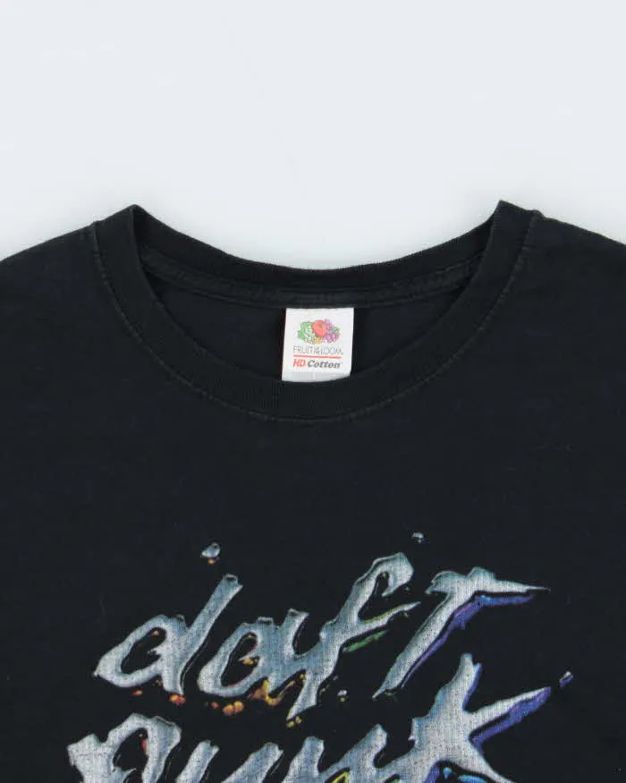 Vintage 2005 Daft Punk Fruit Of The Loom Tour T-Shirt - M sold by Rokit product image thumbnail 3